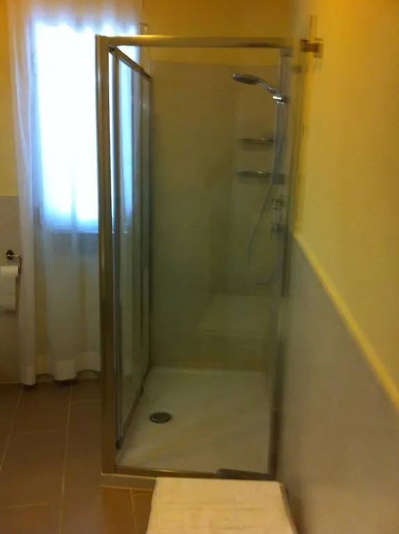 Albergo Il Cochino Montale  Hotel
