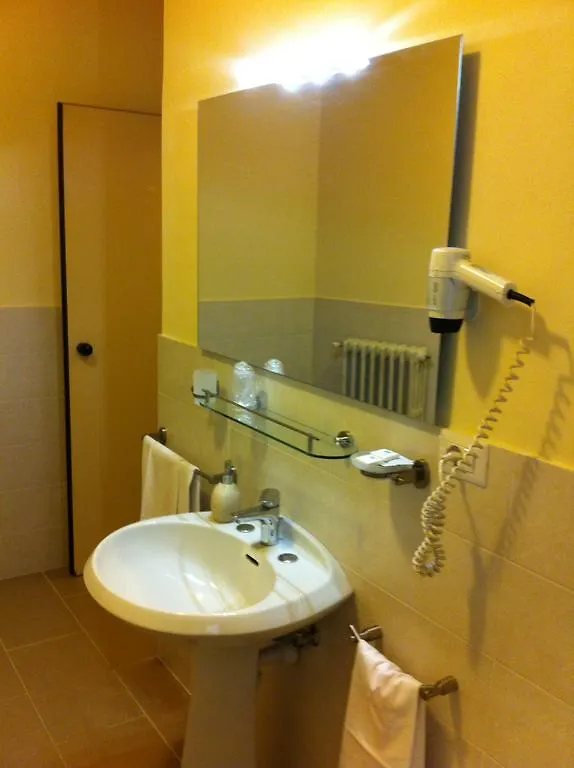 Hotel Albergo Il Cochino Montale